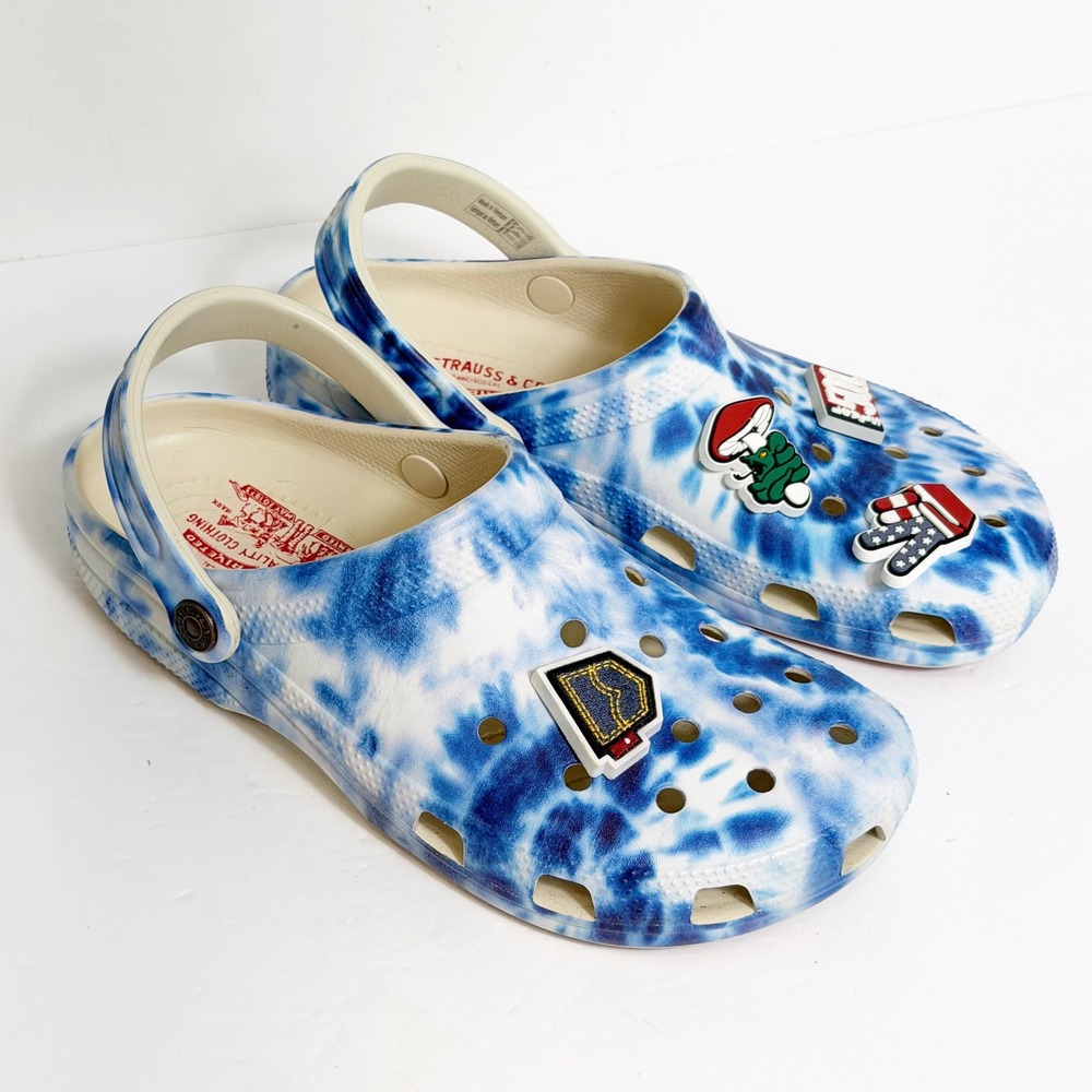 Levi's x Crocs All-Terrain Clogs Men 8 Womens 10 Blue White Tie Dye 501 Charms